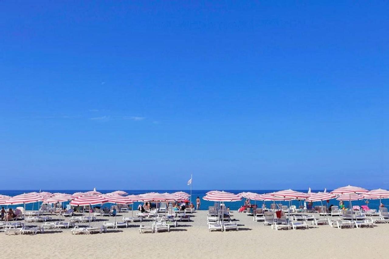 דירות Pizzo Beach Club מראה חיצוני תמונה